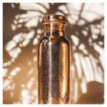 butelka miedziana na wode grawer antyczny 600ml moma ayurveda