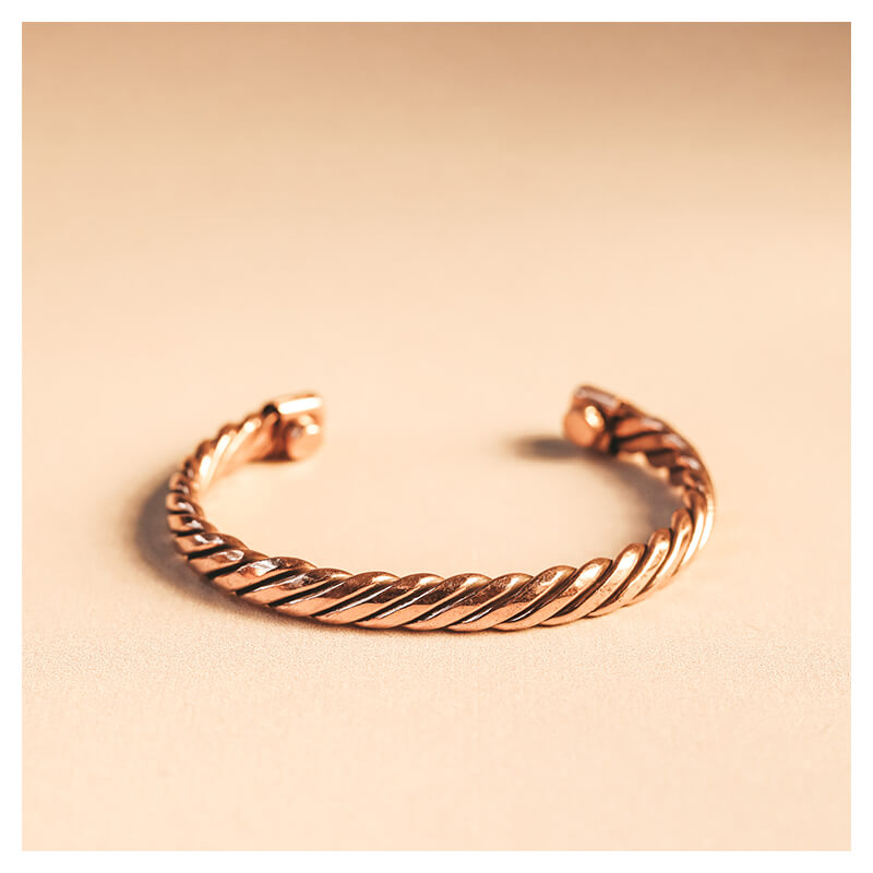 Bransoletka miedziana z magnesami R1