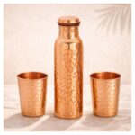 Zestaw miedziany na wodę butelka + 2 kubki młotkowany SO1